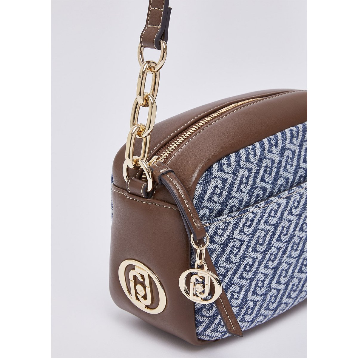 Sac bandoulière format moyen effet denim denim bleu, LIU JO