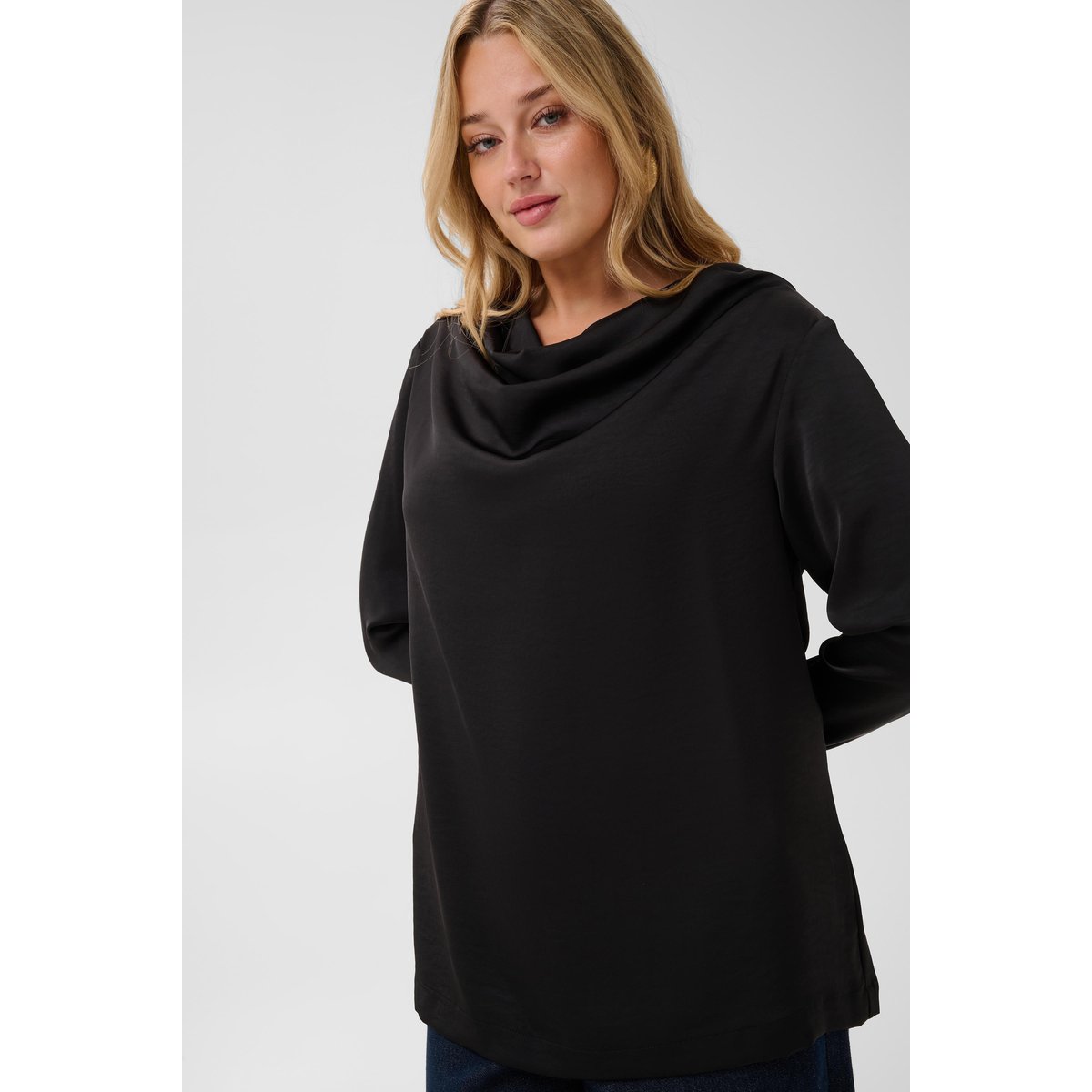 Blouse à manches longues noir black, KAFFE CURVE