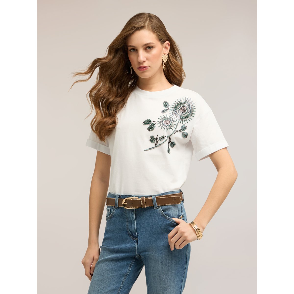 T-shirt avec applications florales blanc, MOTIVI