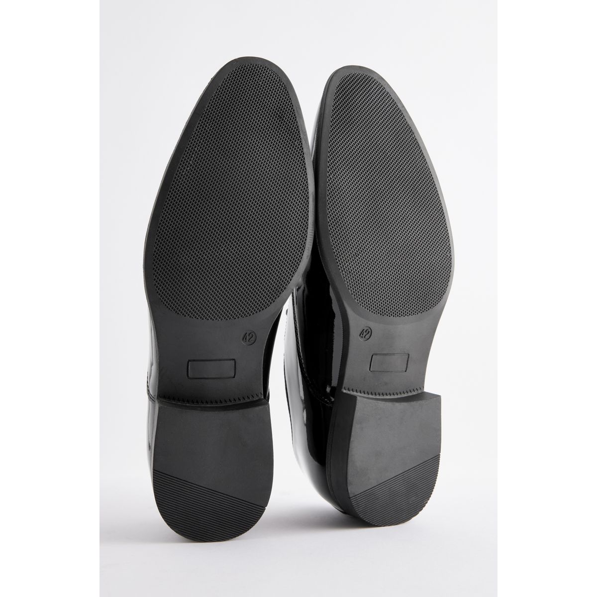 Chaussures oxford vernies à bout rapporté noir, NEXT