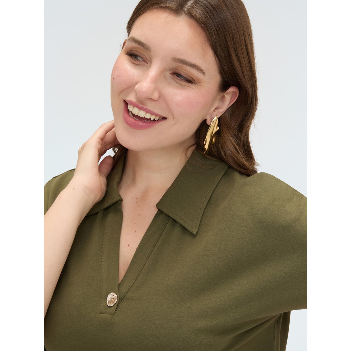 Robe avec col polo et bouton bijou verde militare, FIORELLA RUBINO