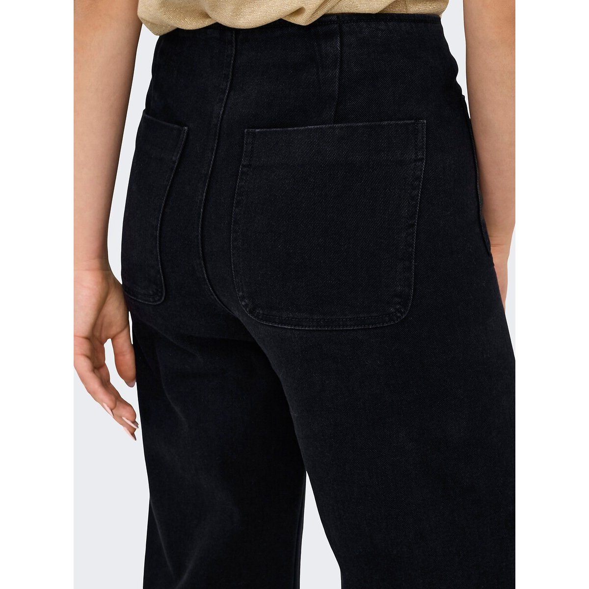 Jean large poches plaquées noir, ONLY