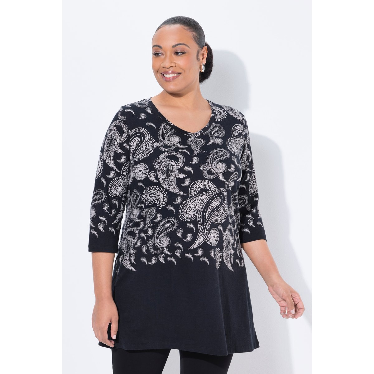 T-shirt long à motif imprimé noir, ULLA POPKEN