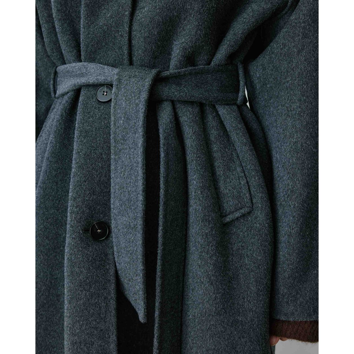 Manteau long en laine mélangée ceinturé sable Adam anthracite, GRACE & MILA