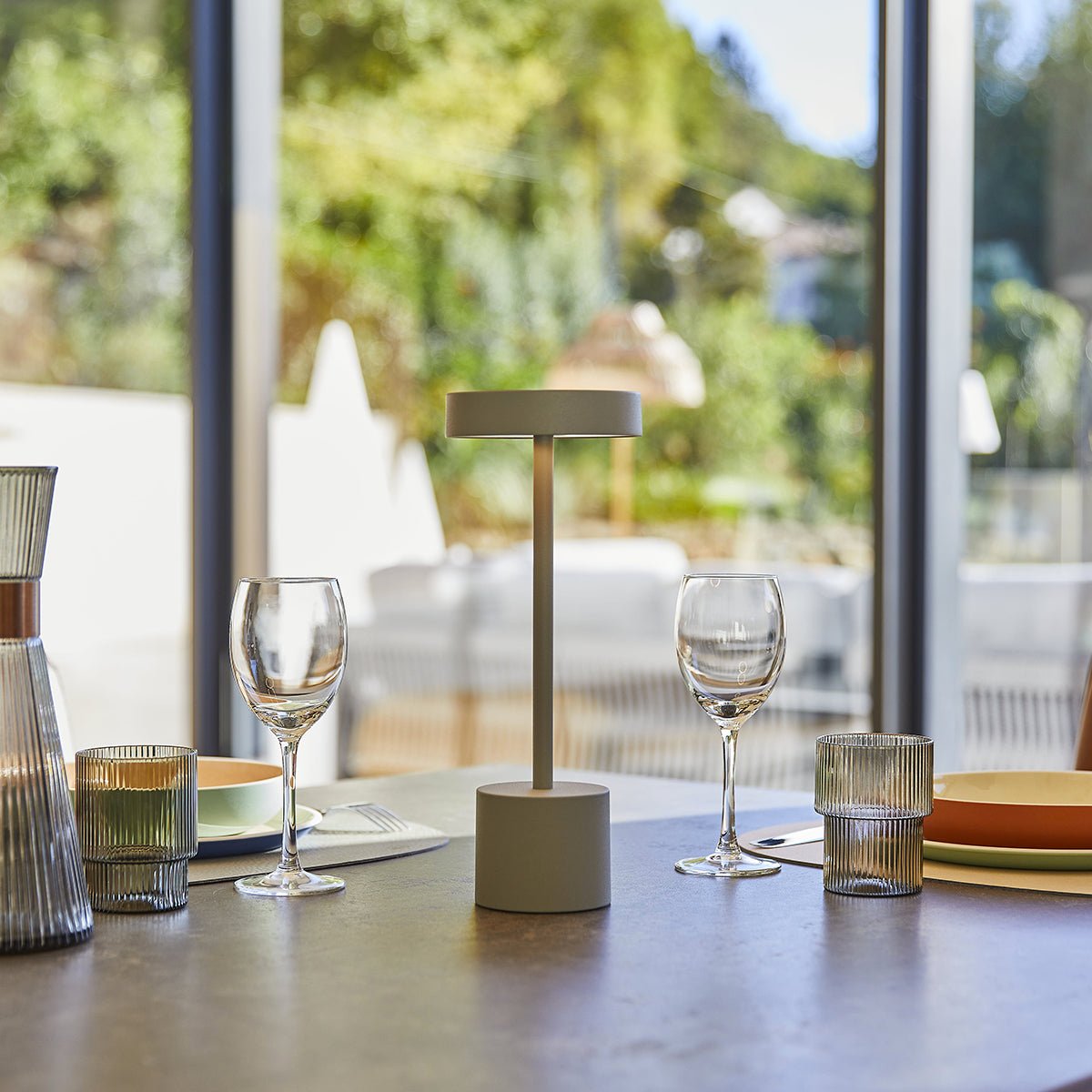 Lampe de table sans fil touch LED ROBY gris, LUMISKY