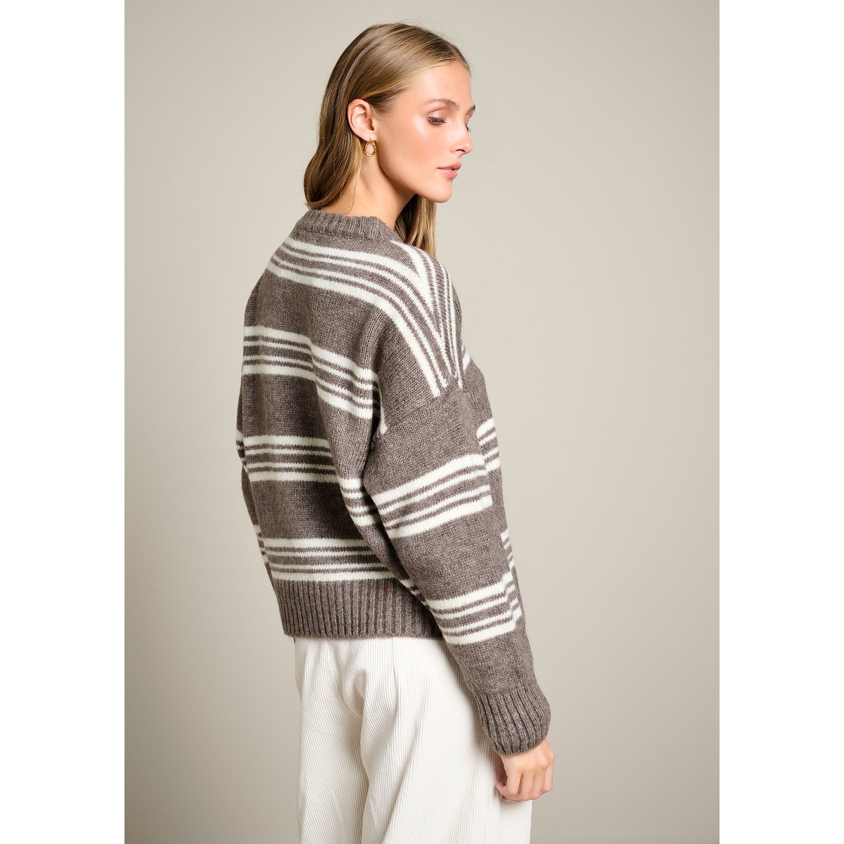 Pull côtelé à rayures taupe, LOLALIZA