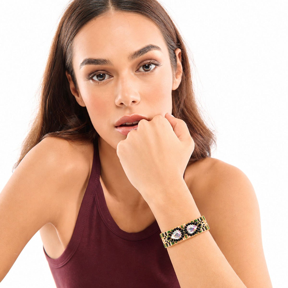 Bracelet manchette perles tissées avec charm central INKA noir, HIPANEMA