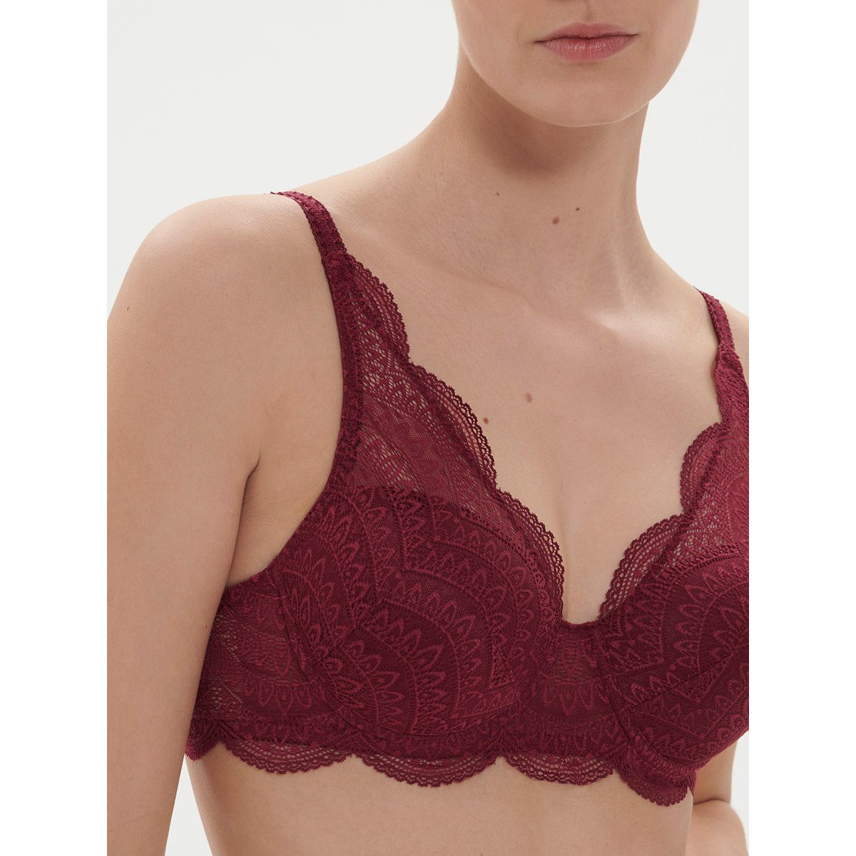 Soutien-gorge décolleté carré en spacer 3D, KARMA rouge, SIMONE PERELE