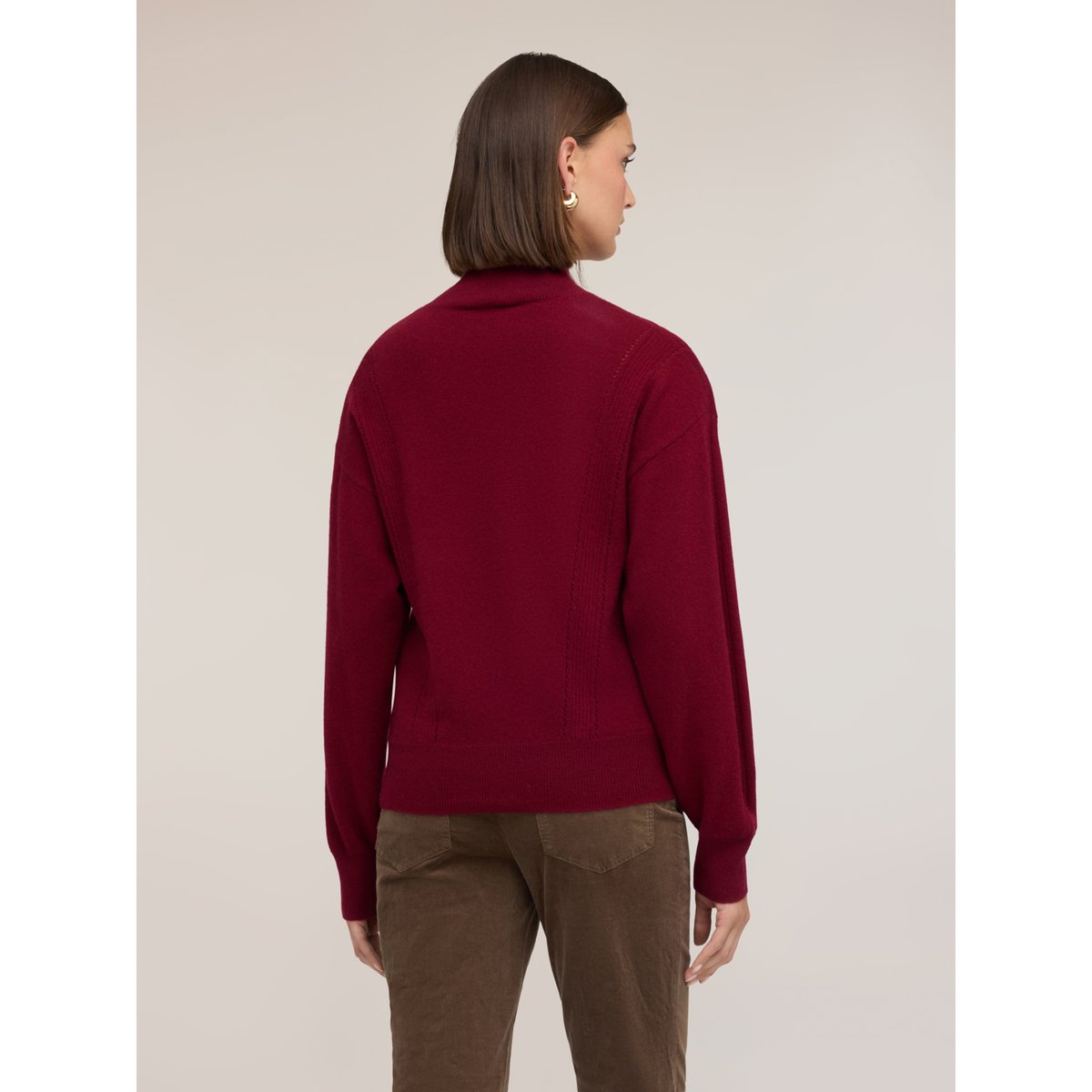 Col roulé avec détail ajouré burgundy, MOTIVI