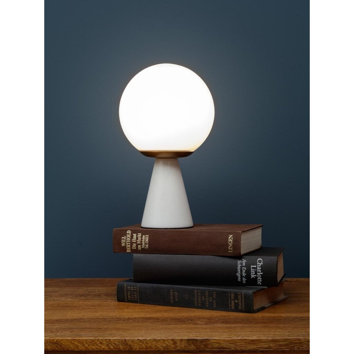 Lampe à poser en marbre LOVA blanc, CHEHOMA