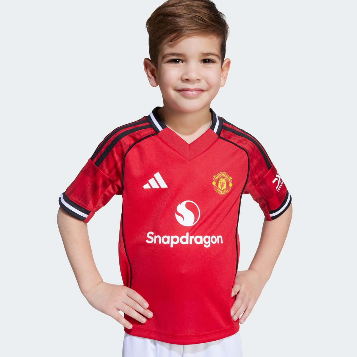 Mini Kit Domicile Manchester United 25/26 Enfants Mini Kit Domicile Manchester United 25/26 Enfants mufc red, adidas Performance