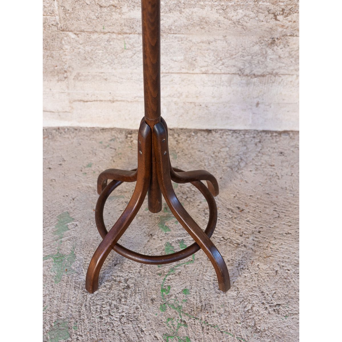 Porte-manteau perroquet Max N°462 - Bon état bois foncé, DEBONGOUT