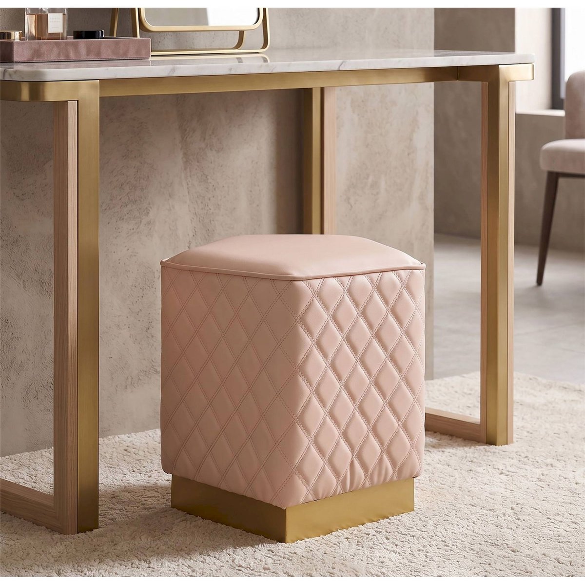Pouf pentagonal matelassé base lumineuse GLAM rose et doré, RECOLLECTION