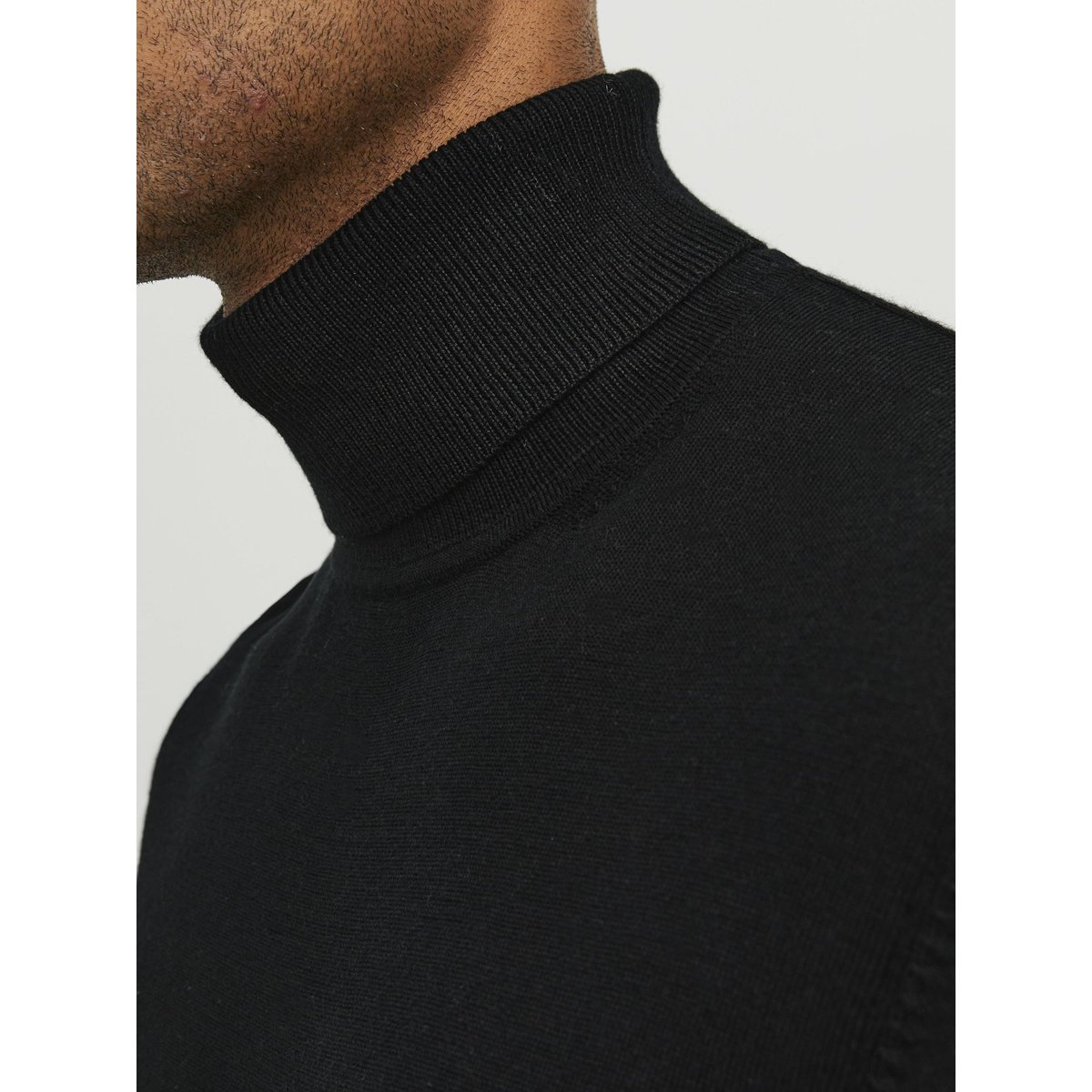Col Roulé black 1, JACK & JONES
