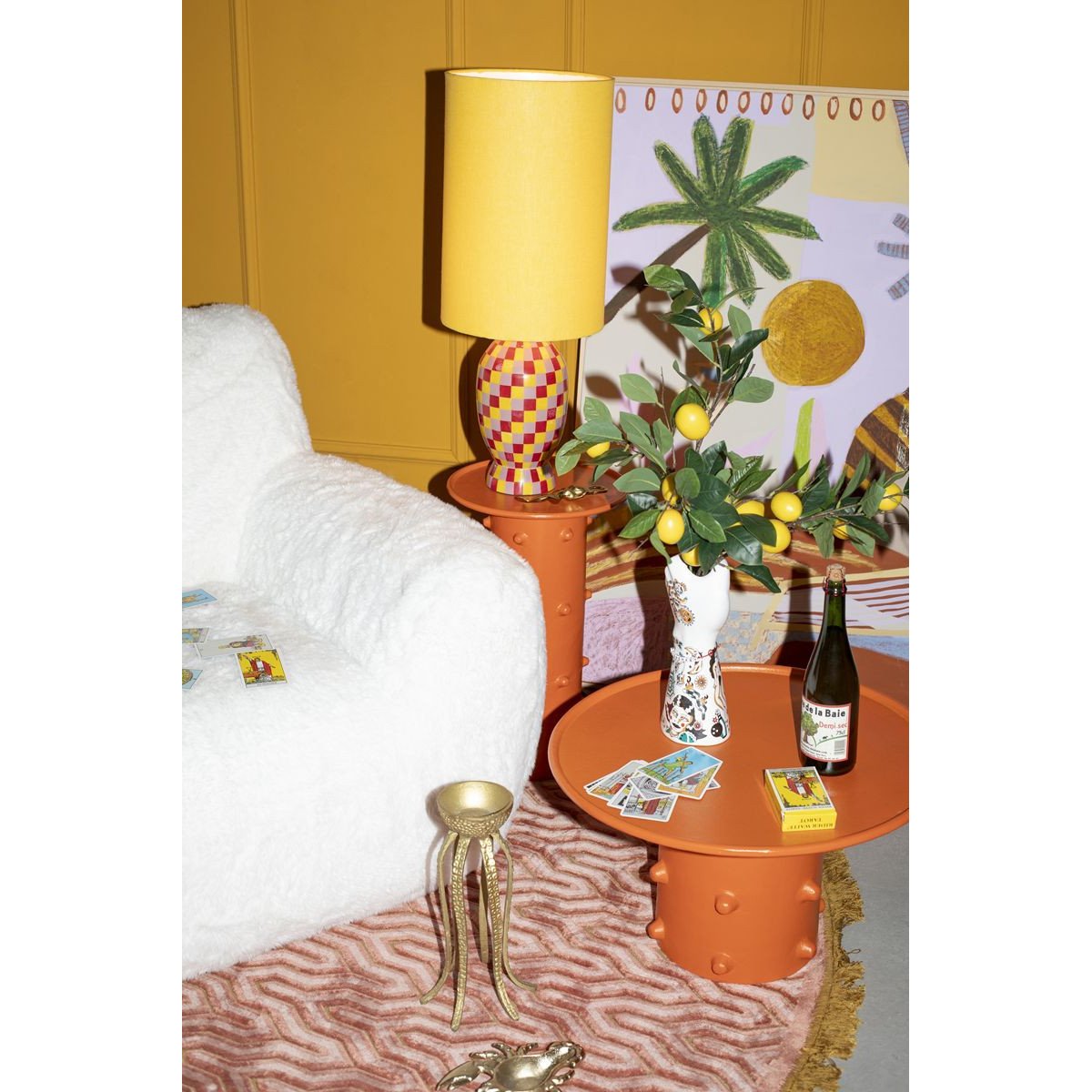 Table de salon originale en aluminium - PINCH ME orange, ZUIVER