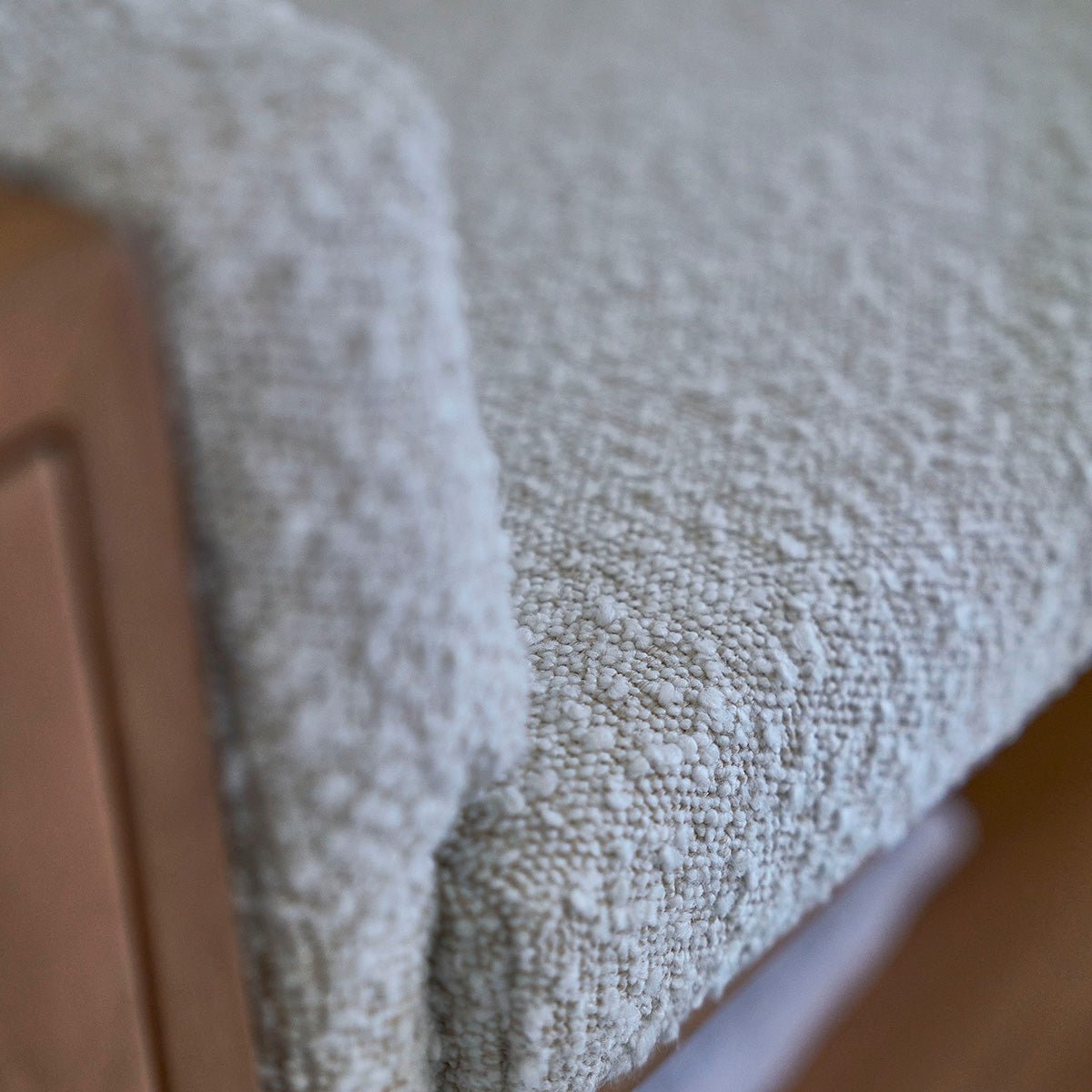 Banc en teck massif et tissu bouclette 120 cm SERENE naturel, BERAH GETAH