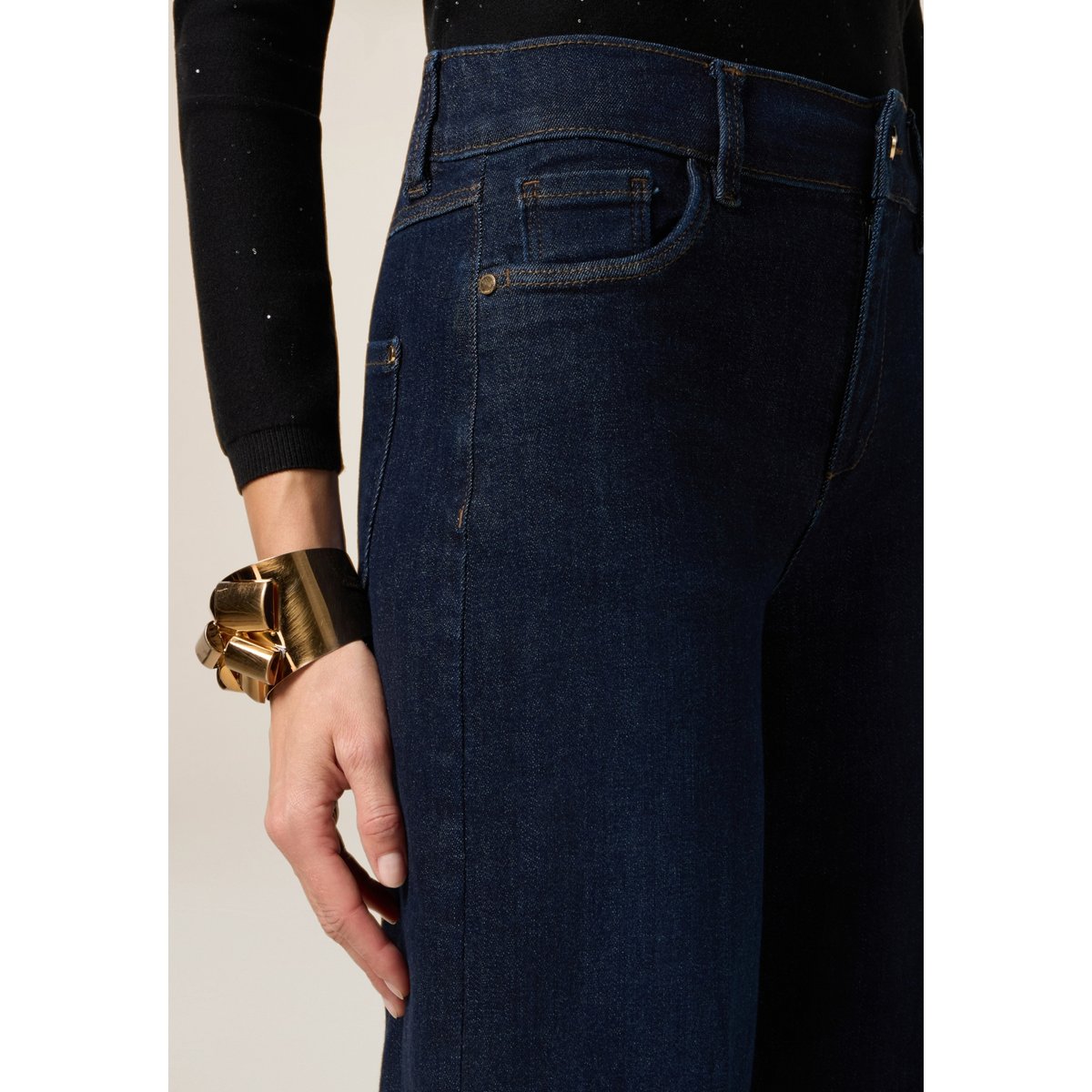 Jean à jambes larges bleu, OLTRE