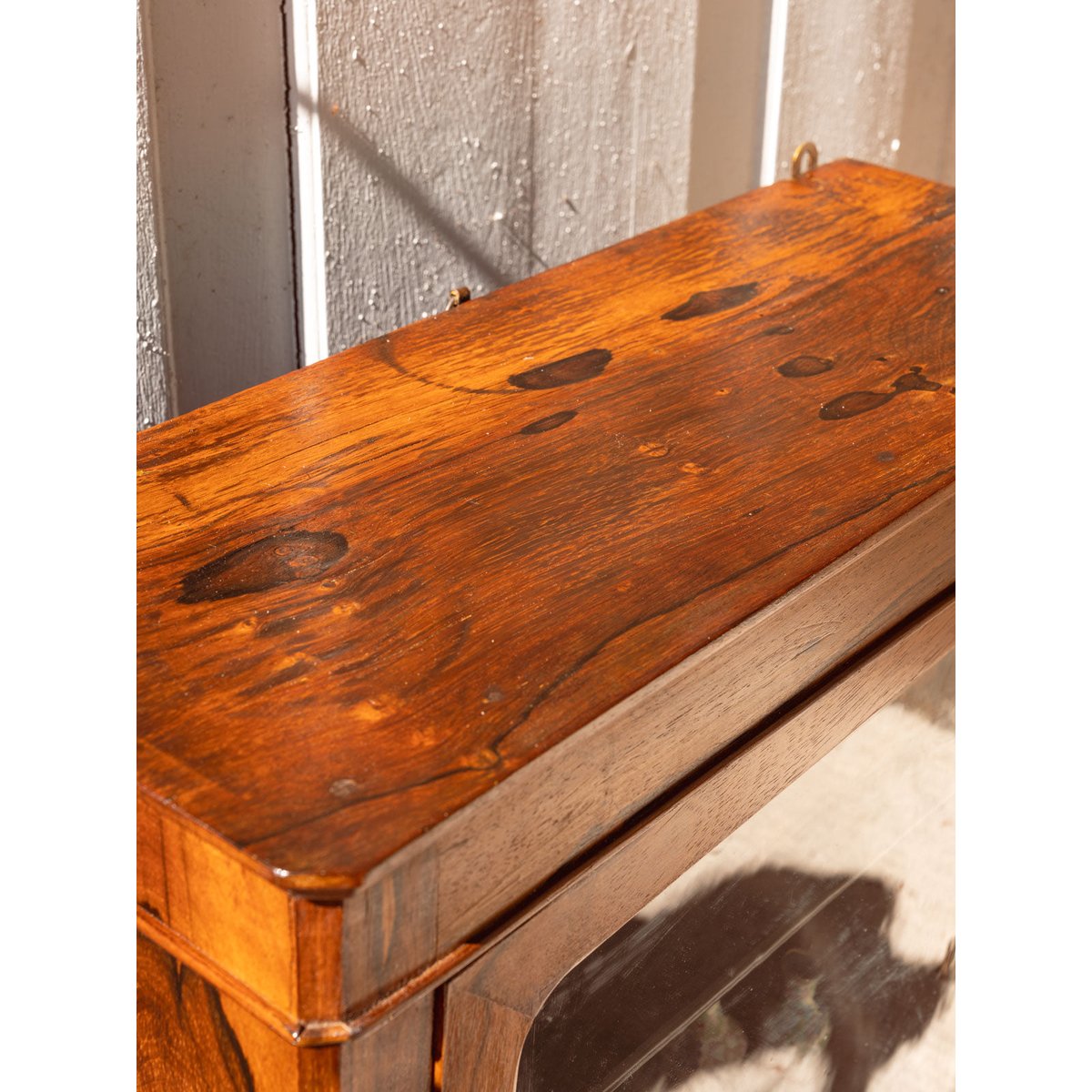 Vitrine en bois Victoria N°1302 - Bon état bois foncé, DEBONGOUT