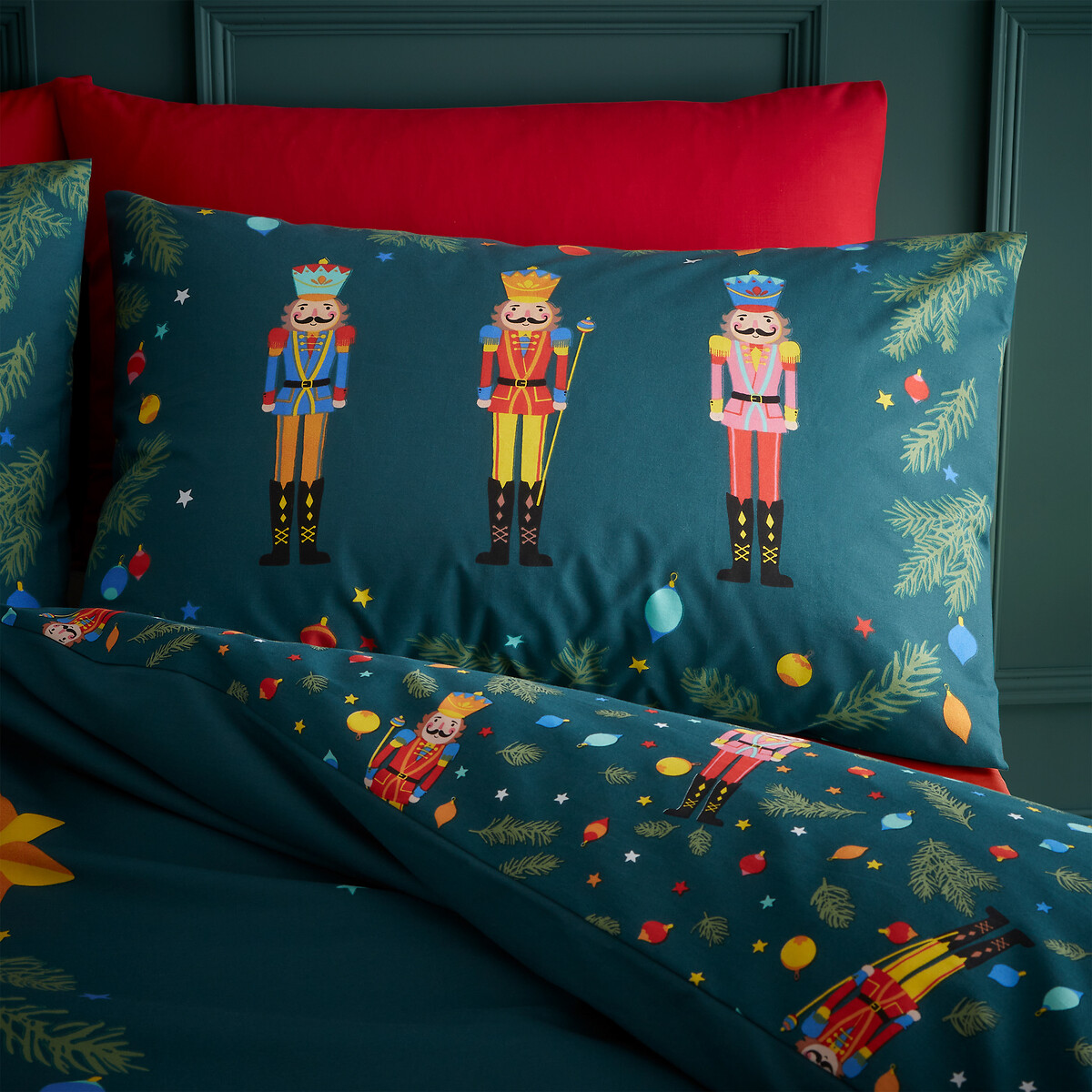 Nutcracker Duvet Cover and Pillowcase Set green, CATHERINE LANSFIELD