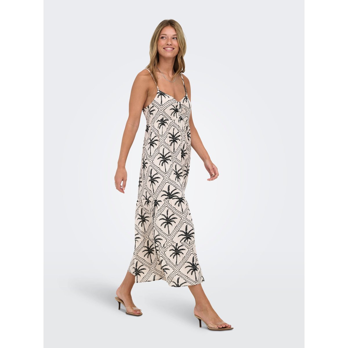 Robe sandshell 1, JDY