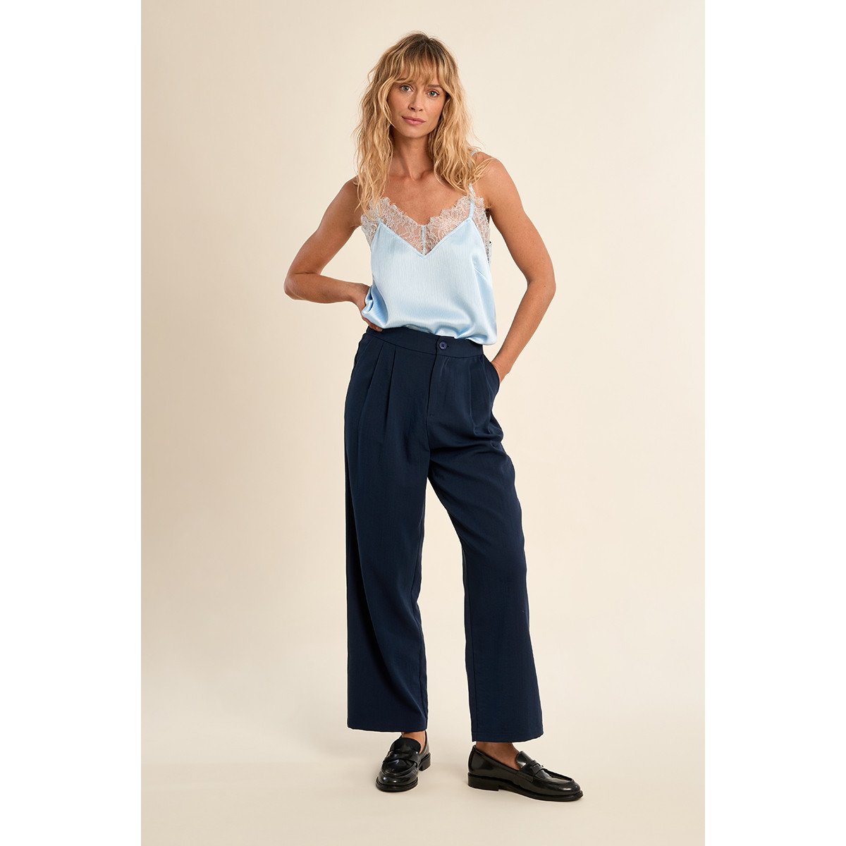 Pantalon droit, taille haute navy blue, MOLLY BRACKEN