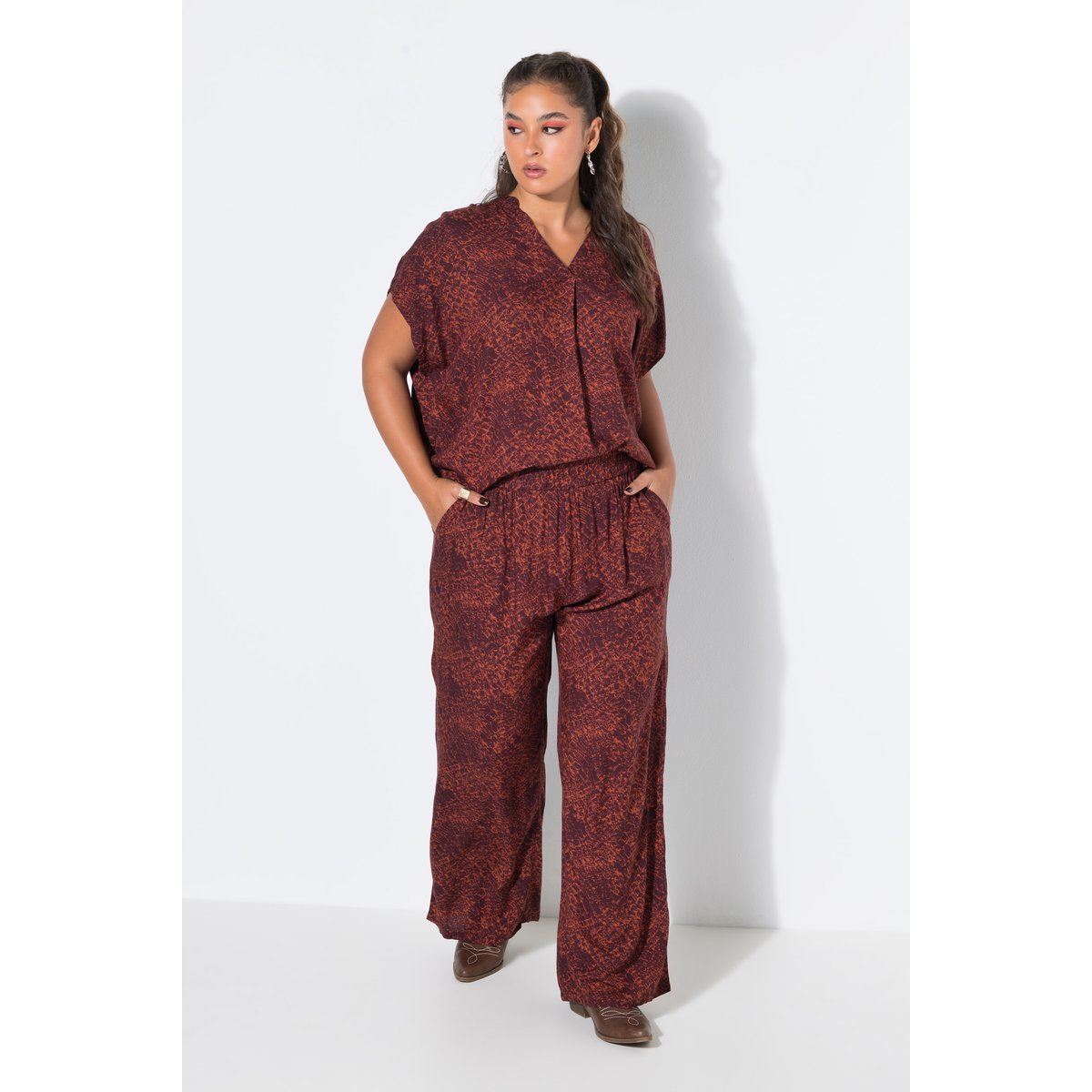 Pantalon palazzo, jambe large, imprimé croco marron, STUDIO UNTOLD