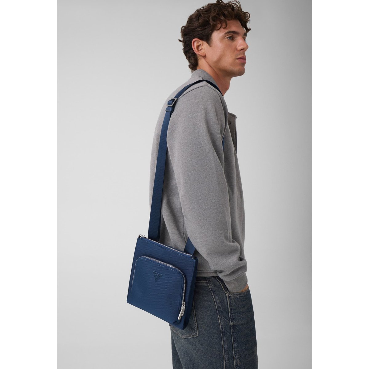 Sac Berna Mini Crossbody bleu foncé, GUESS