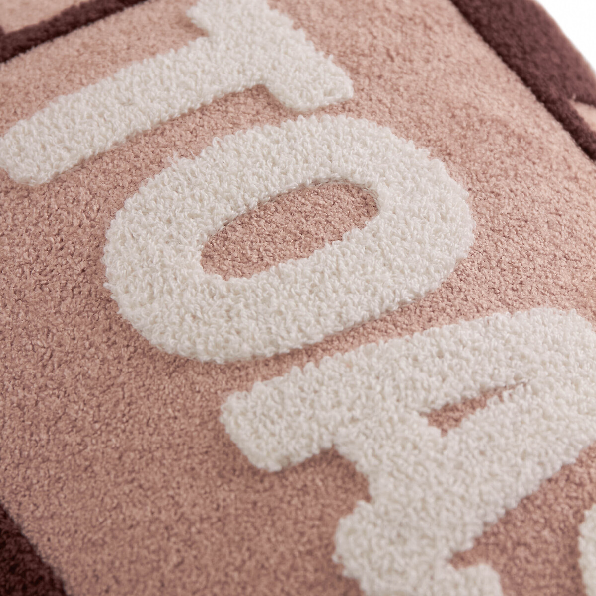 Toasty Boucle Cushion chocolate, FURN.
