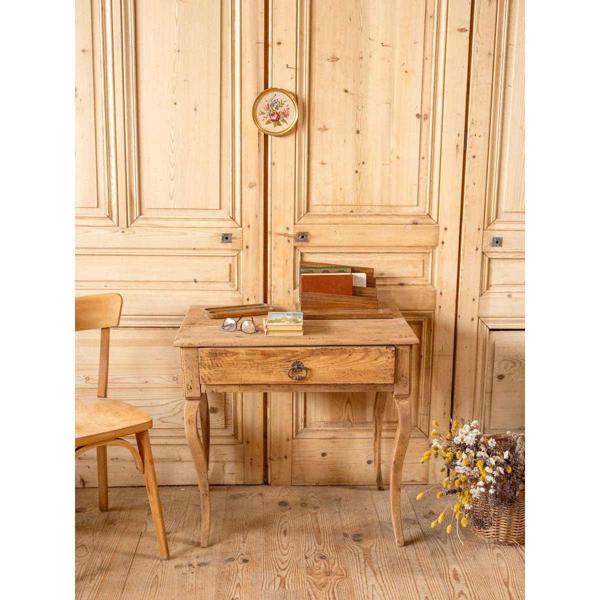 Bureau en bois Edouard N°1042 - Bon état bois foncé, DEBONGOUT
