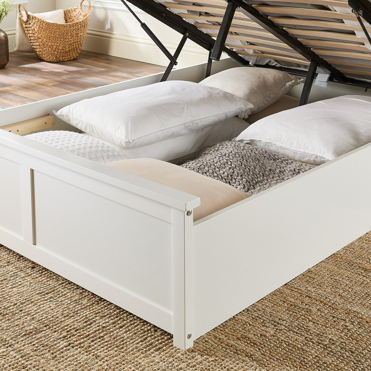 Wooden Shaker Storage Ottoman Bed white, ASPIRE