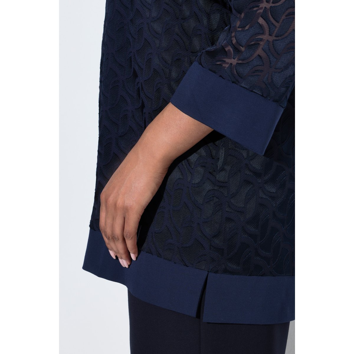 Blouse en tissu dévoré marine foncé, ULLA POPKEN