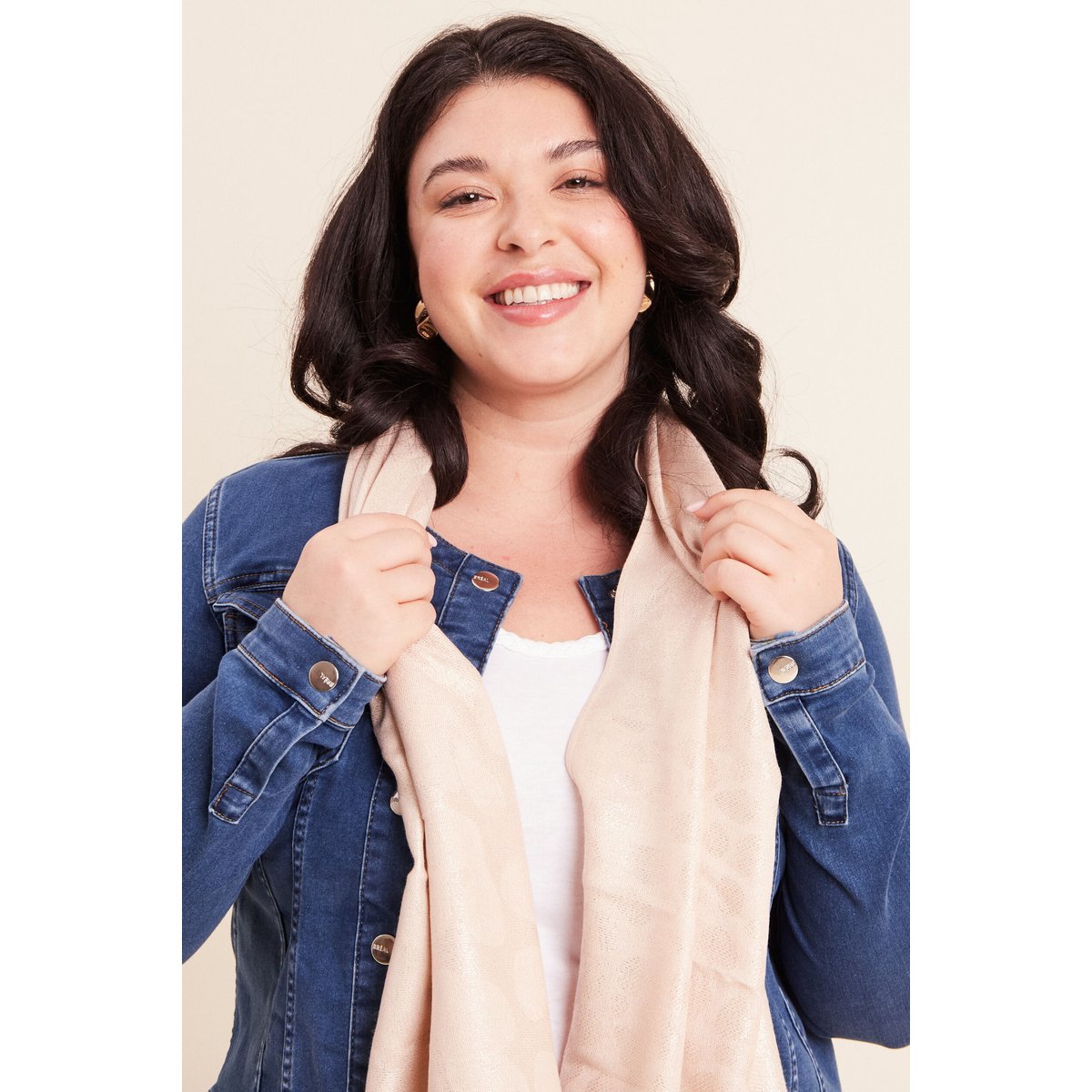 Foulard couleur or, BREAL