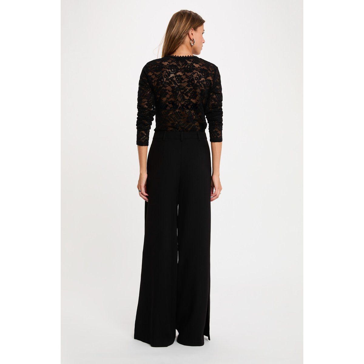 Chemise en dentelle col v noir, MORGAN