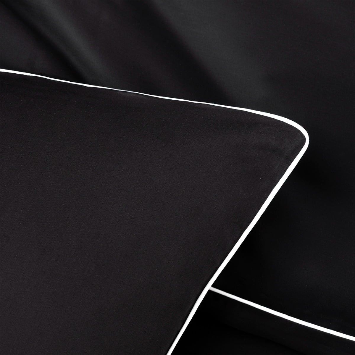 Parure satin de Tencel 120 fils - Taies carrées noir TOKYO noir, COTTON & CO