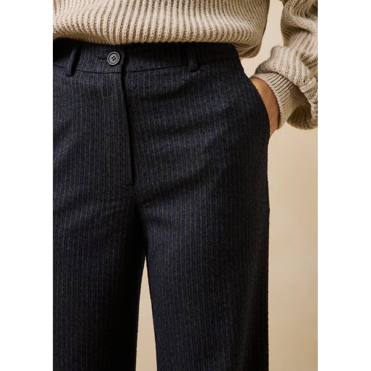 Pantalon droit taille haute à rayures anthracite, LA FEE MARABOUTEE