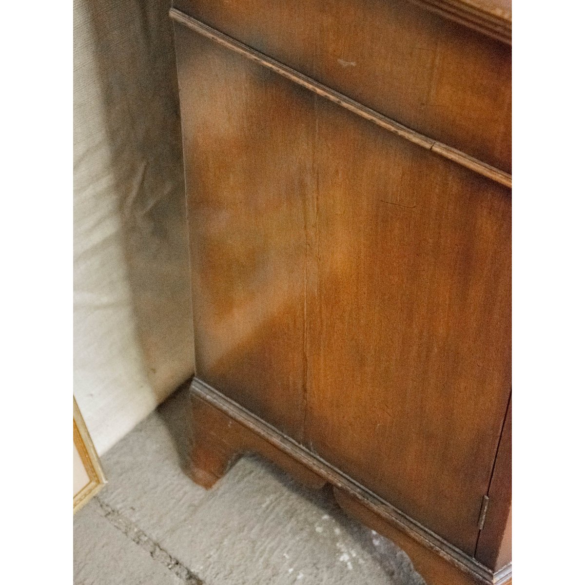 Buffet en bois Gilbert N°582 - Bon état bois, DEBONGOUT