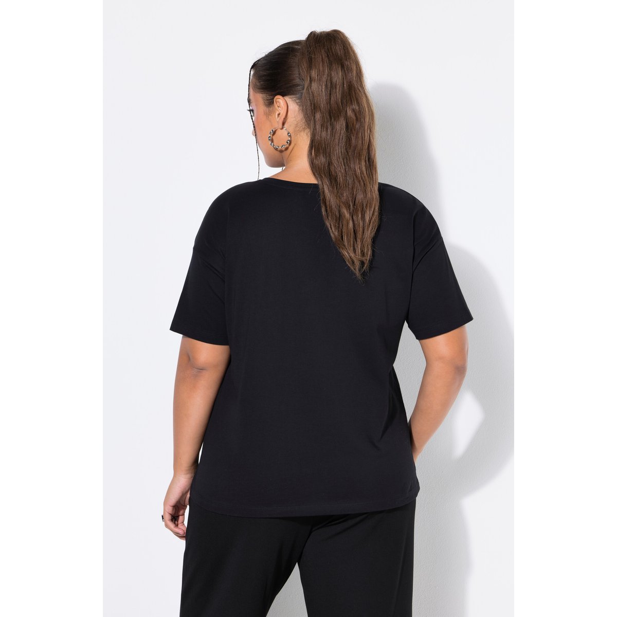 t-shirts, coupe oversize, perles décoratives noir, STUDIO UNTOLD