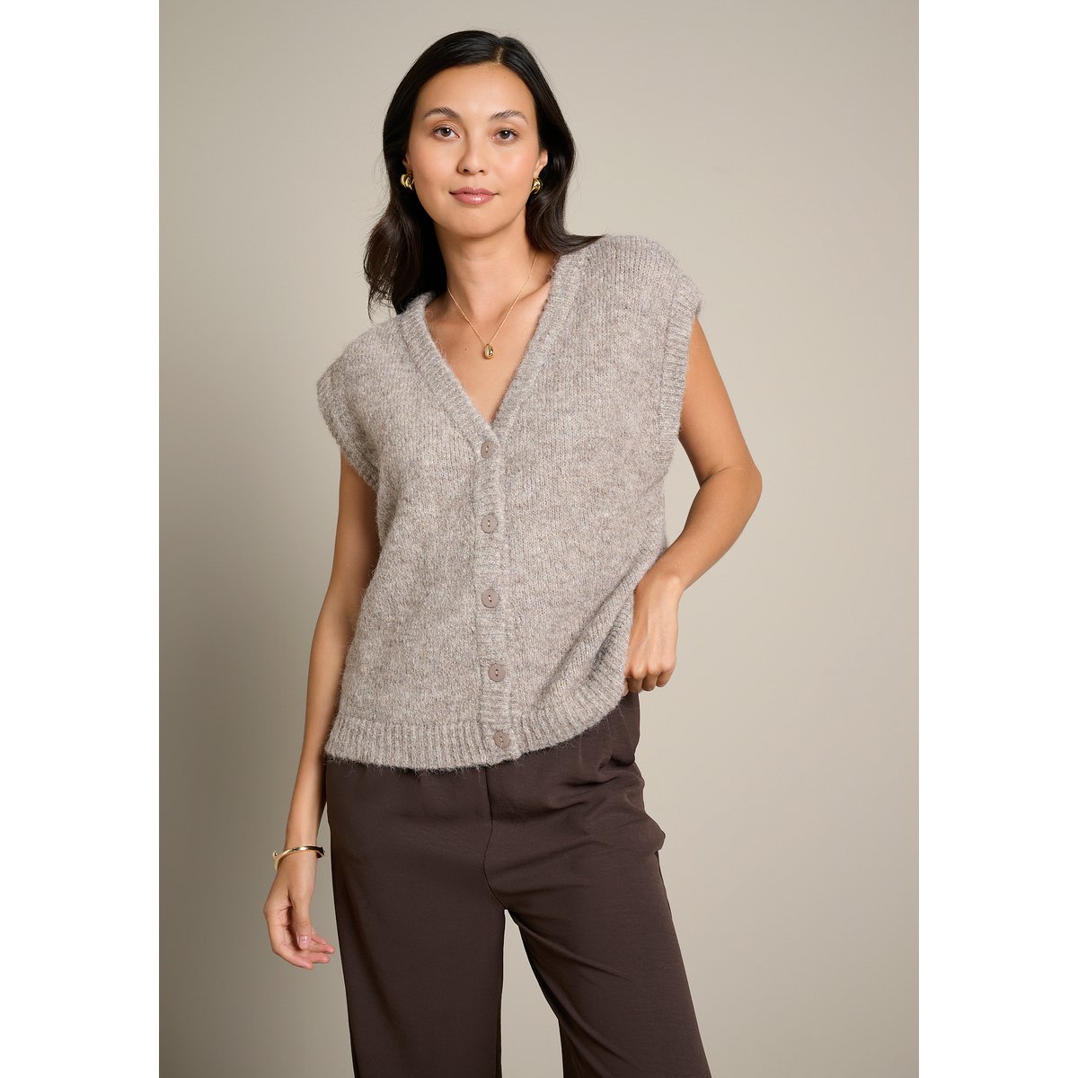Cardigan sans manches col V taupe, LOLALIZA