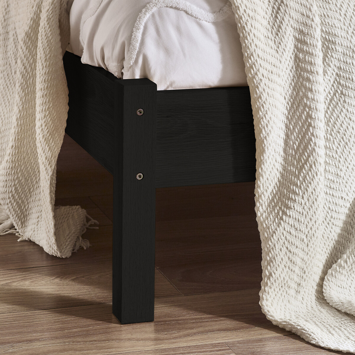 Indiya Rattan Bed black, SO'HOME