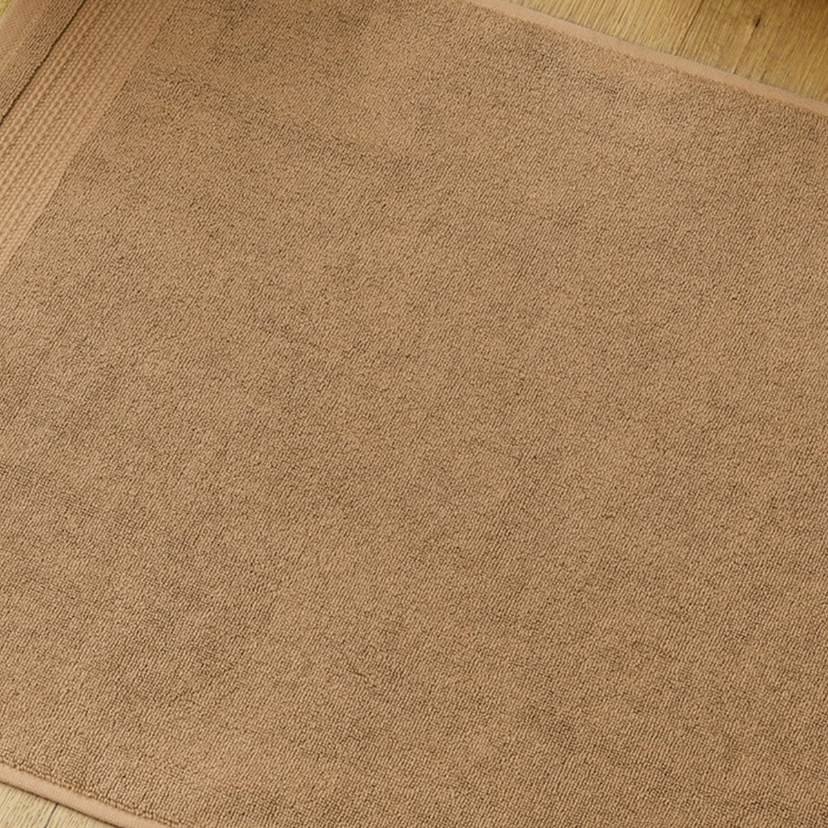Tapis de bain en 100% Coton camel, EDEN