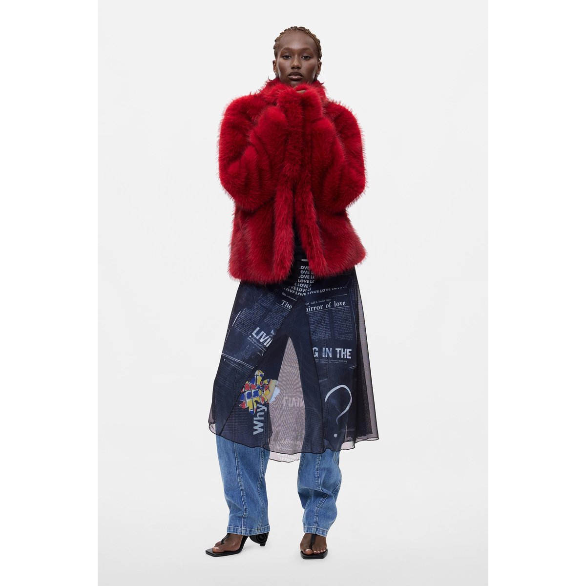 Manteau court rouge, DESIGUAL
