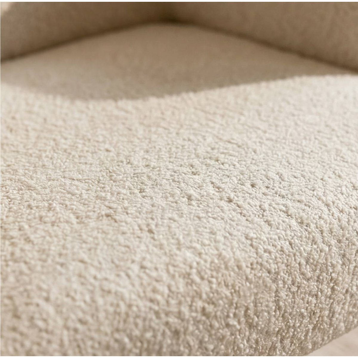Fauteuil en tissu KARA blanc, MADE IN MEUBLES 