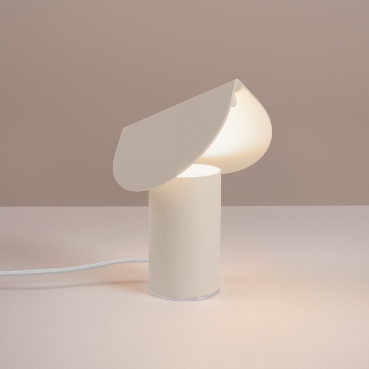 Lampe de bureau Aluminium Beige LED 1 Biscuit beige, EDEN