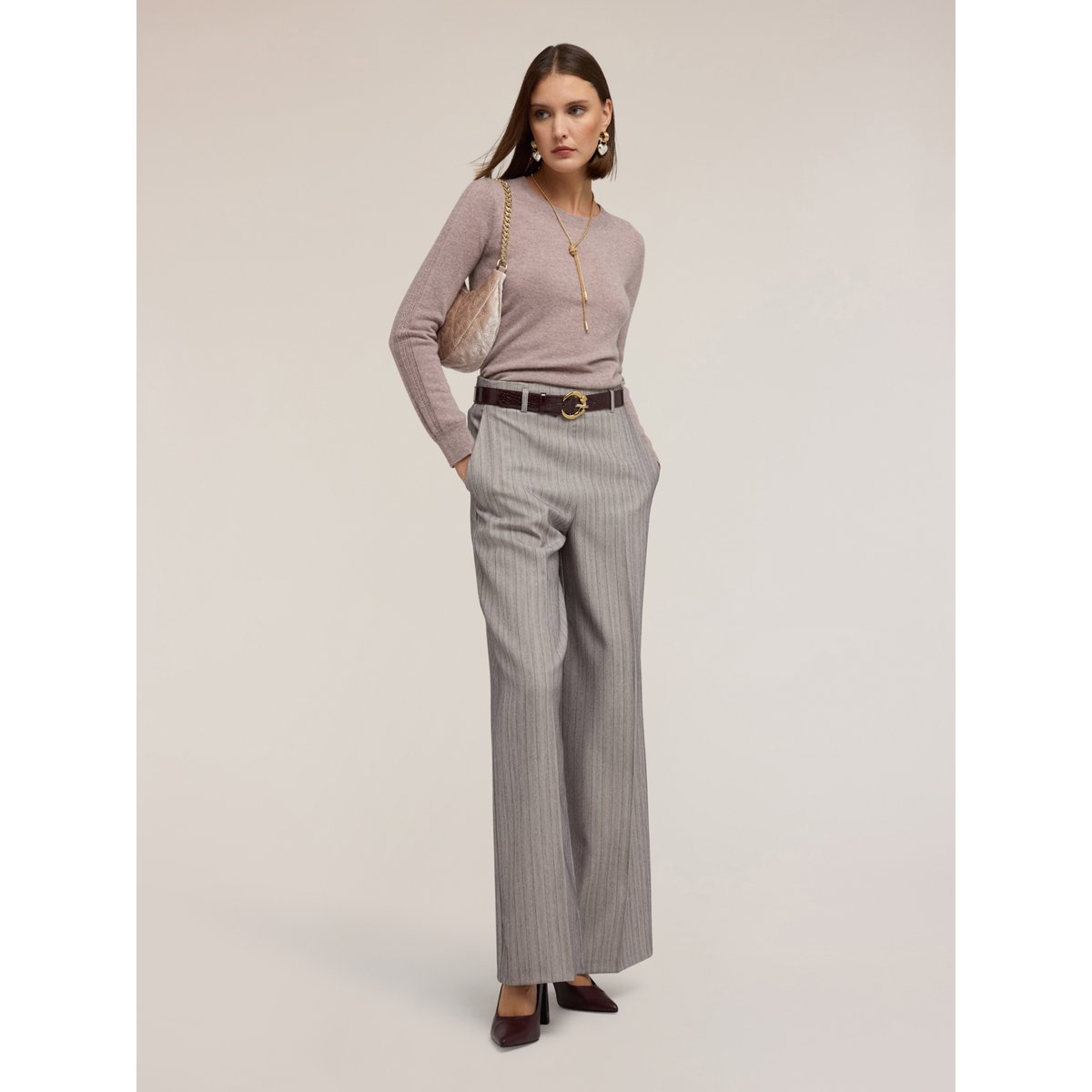 Pull en cachemire avec manches côtelées beige, MOTIVI