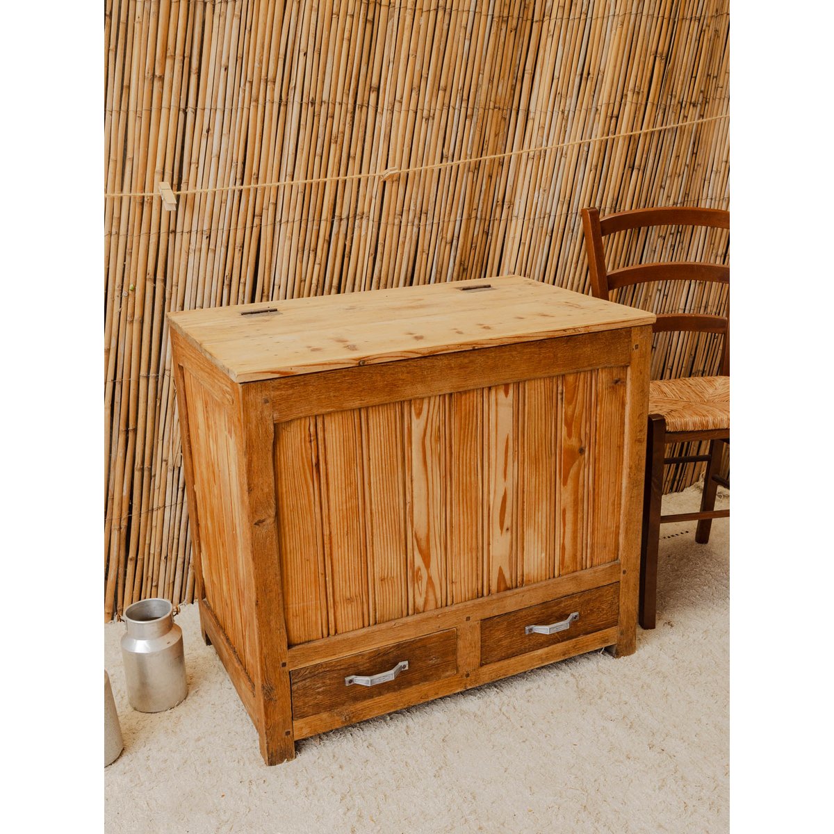 Grand coffre en bois Lucien N°207 - Bon état bois clair, DEBONGOUT
