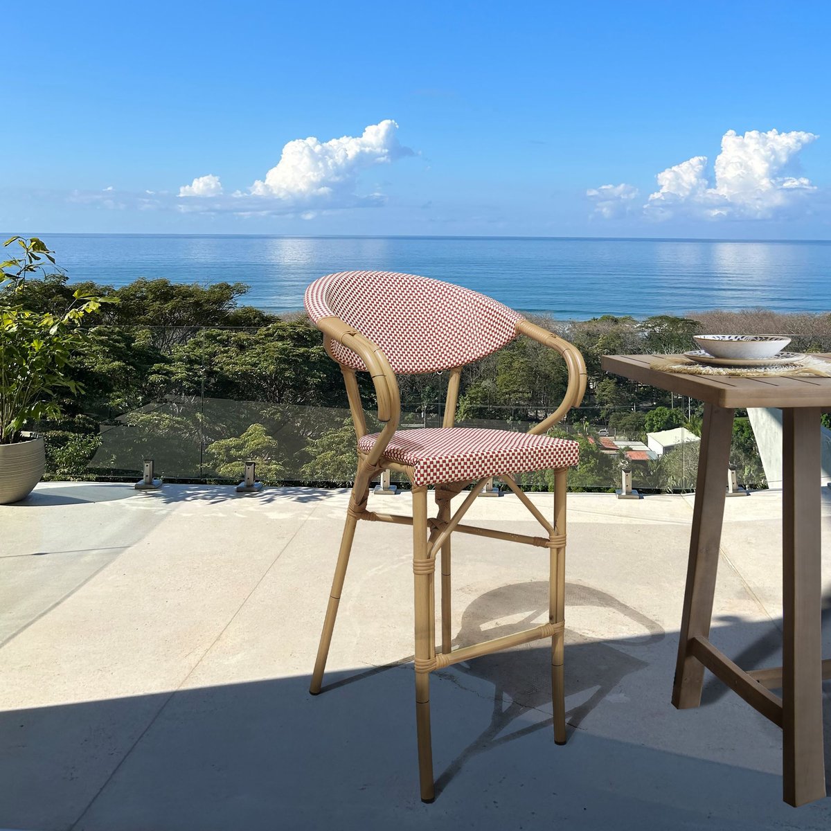 Lot de 2 fauteuils de bar extérieur effet rotin naturel, AMALFI rouge, NOW'S HOME