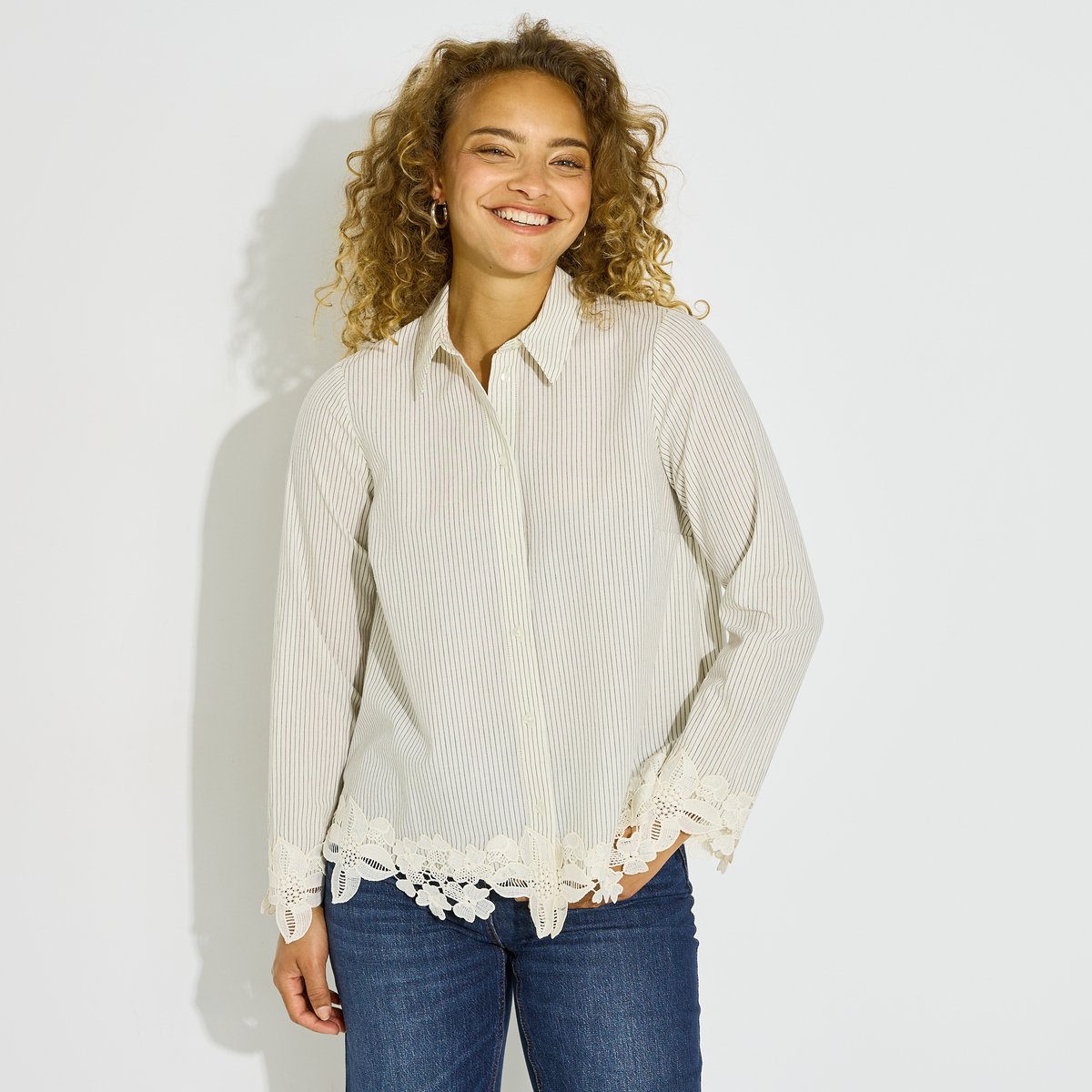 Chemise rayée avec dentelle blanc cassé ecru, GRAIN DE MALICE