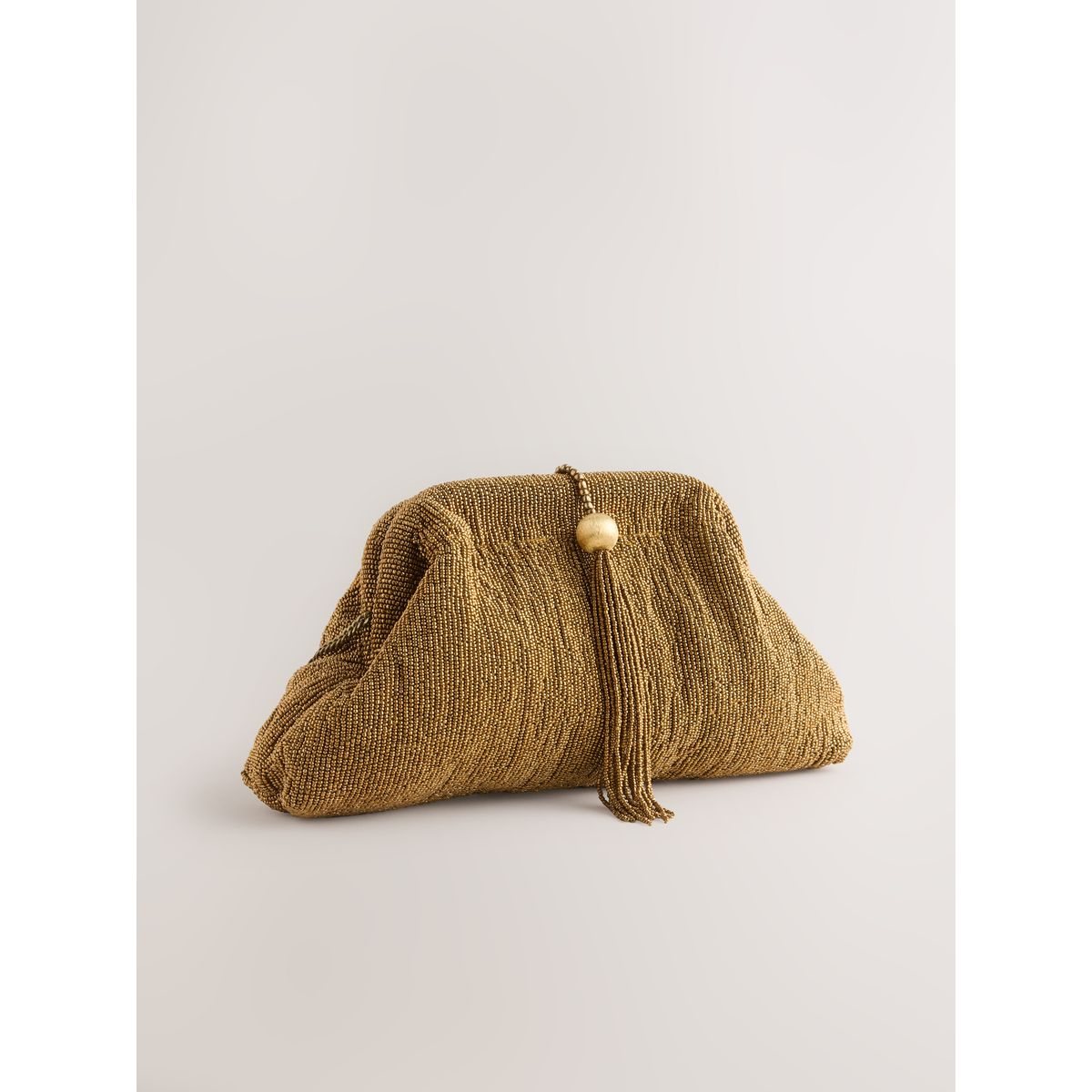 Pochette avec fermoir à ornements doré, NEXT