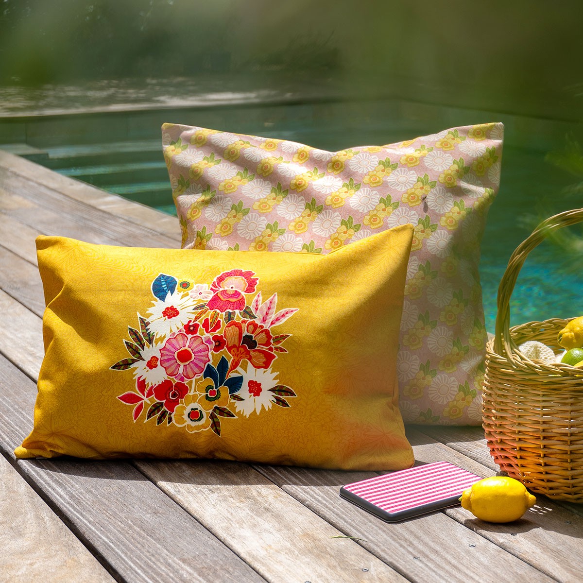 Housse de coussin extérieur KIMIKO jaune, VENT DE BOHÈME