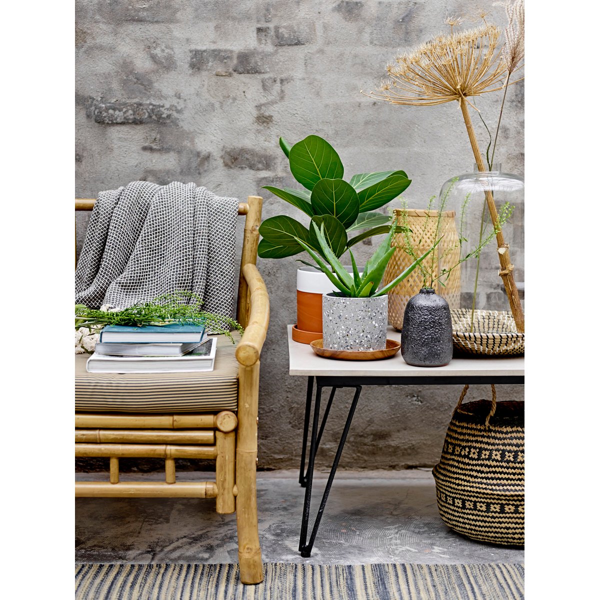 Table basse en ciment MUNDO gris, BLOOMINGVILLE